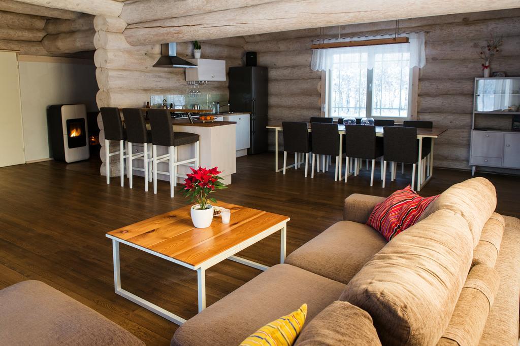 Humala Holiday Home Kohila Bagian luar foto